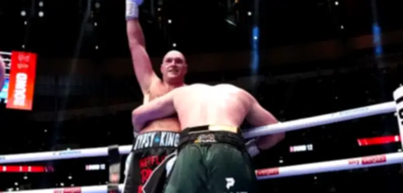 Tyson Fury feiert Comeback-Sieg und fordert lautstark Duell gegen Anthony Joshua