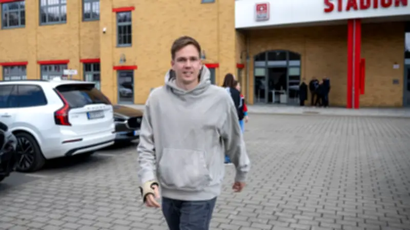 Union Berlin: Kein Handbruch bei Torwart Matheo Raab – Bänderriss verkürzt Ausfallzeit