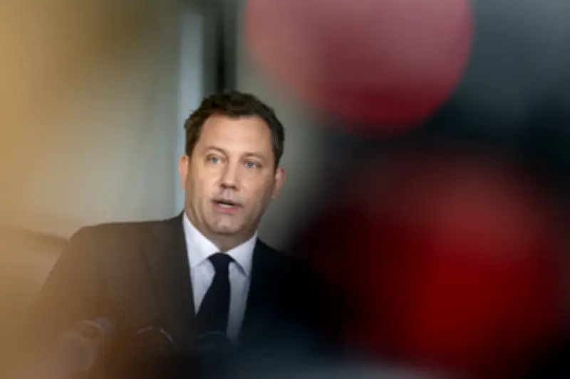 Union fordert von Klingbeil konkrete Sparvorschläge