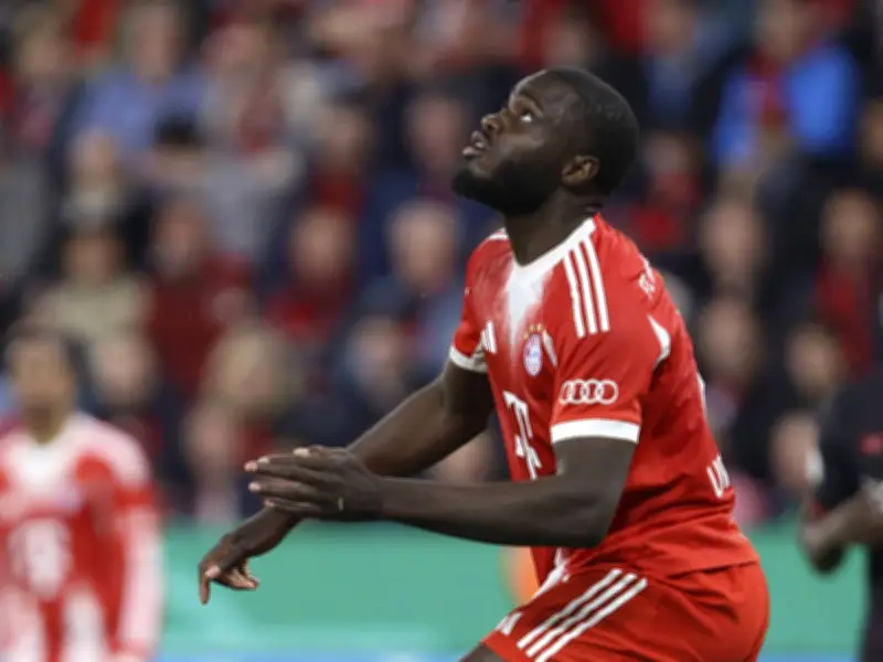 Upamecano-Schwäche: Debatte vor Bayern-Duell mit PSG