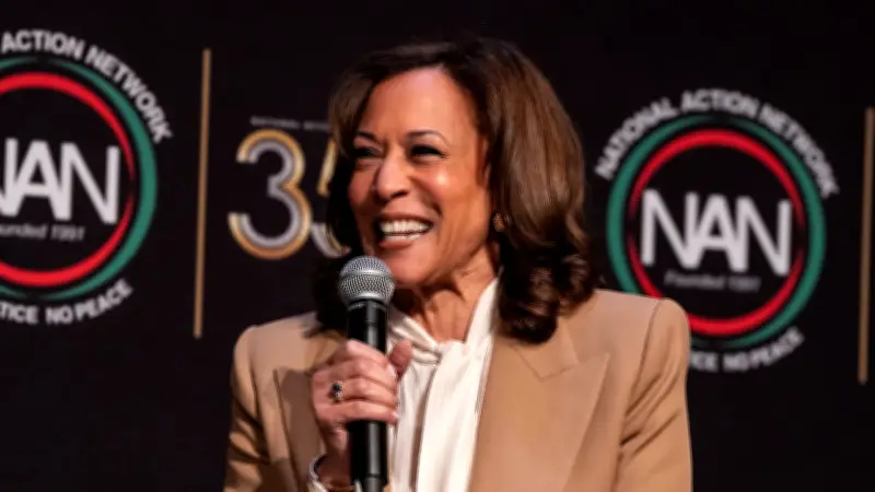 US-Präsidentschaftswahl 2028: Kamala Harris erwägt erneute Kandidatur und führt in Umfragen