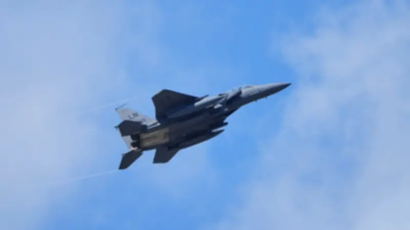 US-Spezialeinheiten bergen vermissten Waffenoffizier im Iran nach heftigem Feuergefecht