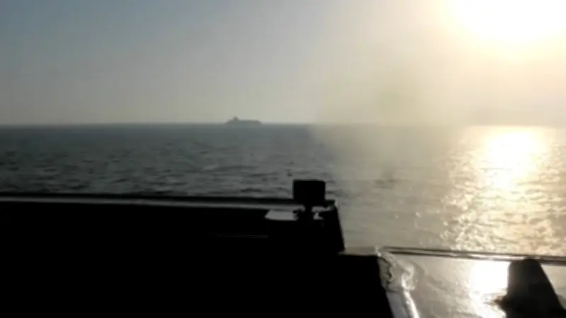 US-Zerstörer feuert auf iranischen Tanker im Arabischen Meer