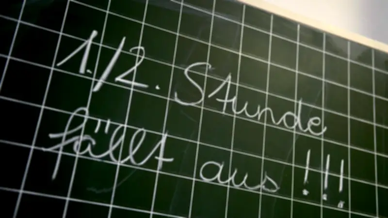 Vater klagt auf Recht auf Bildung: Physikausfall am Prenzlauer Gymnasium