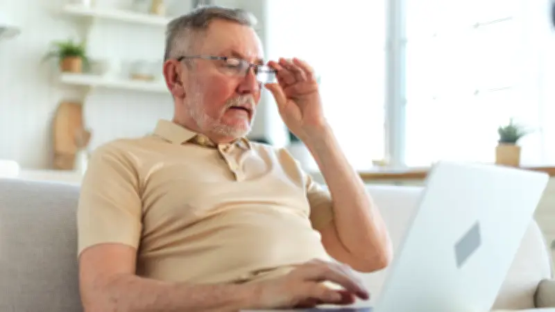 Verbraucherzentrale warnt vor Betrug mit kostenpflichtiger Rentenauskunft im Internet