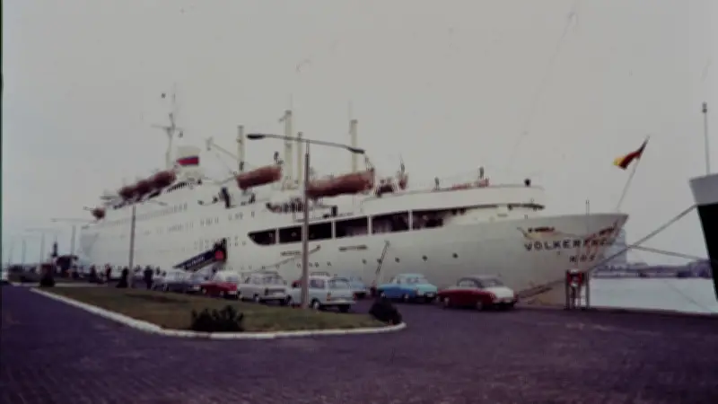 Völkerfreundschaft: Wie das DDR-Traumschiff die Sehnsucht nach dem Westen stillte