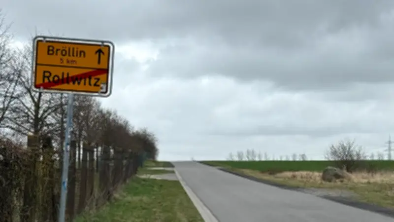 Vollsperrung zwischen Rollwitz und Bröllin: Straßenbauarbeiten ab 13. April