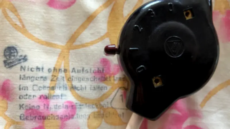 Vom DDR-Luxus zum Flohmarkt-Flop: Ein Heizkissen erzählt Geschichte