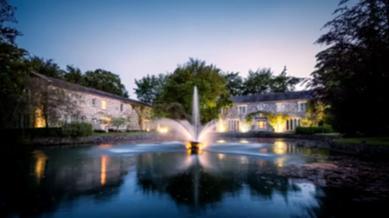 Vom Mühlendorf zum Millionenobjekt: Ganzes Luxusdorf in Irland steht zum Verkauf