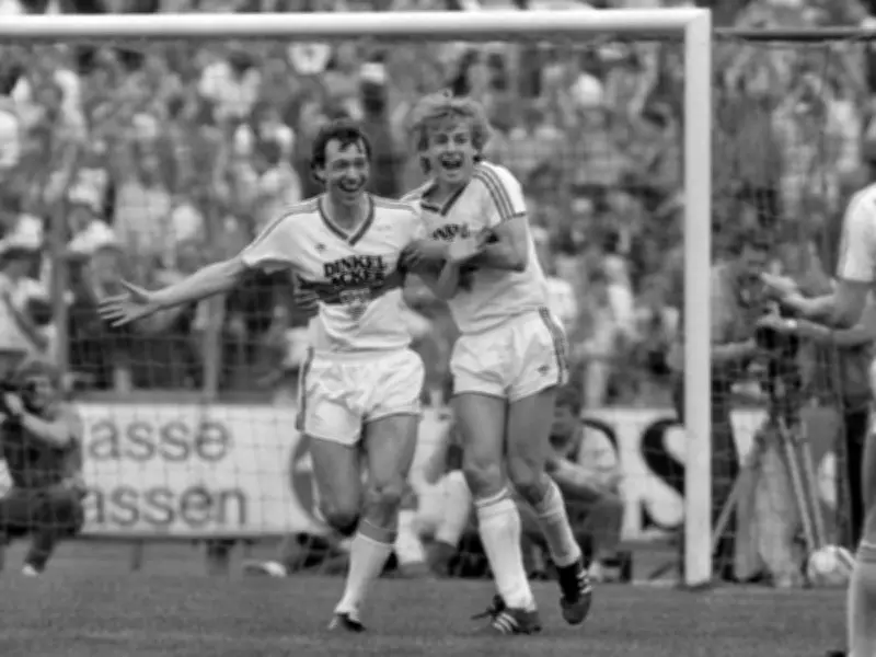 Vor 40 Jahren: Bundesliga-Drama mit dem FC Bayern als Profiteur