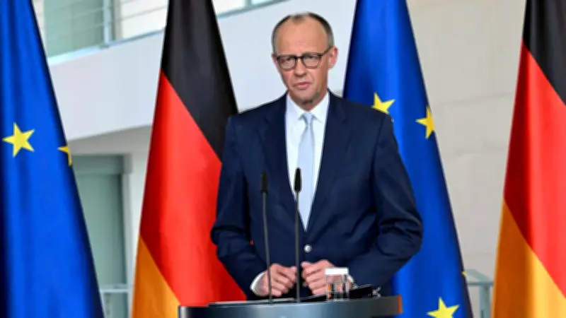 Vulgärer Eier-Protest gegen Kanzler Merz: CDU-Zentralen werden zu „Eierhäusern“