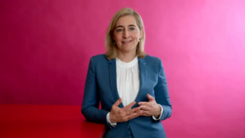 Warken: Beitragssenkungen möglich – Reform entlastet Versicherte