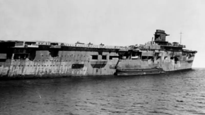 Warum Hitlers einziger Flugzeugträger bei Stettin versteckt wurde