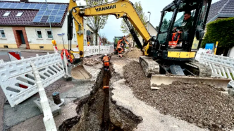 Wasserschaden in Nienburg: Zwei Häuser unbewohnbar nach schwerer Unterspülung