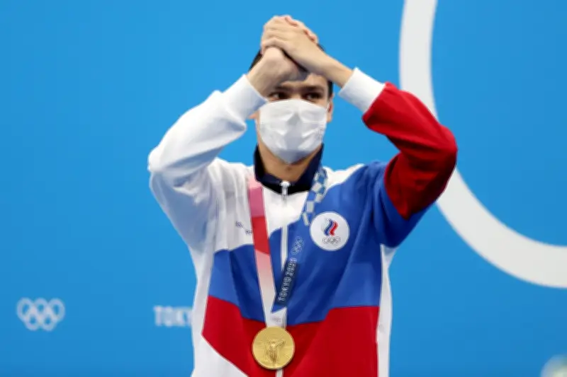 Weltverband erlaubt russischen Schwimmern Flagge und Hymne unter strengen Auflagen