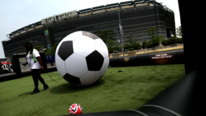 WM-Fans in den USA vor Abzocke: 100 Dollar für 16 Kilometer Zugfahrt zum Stadion