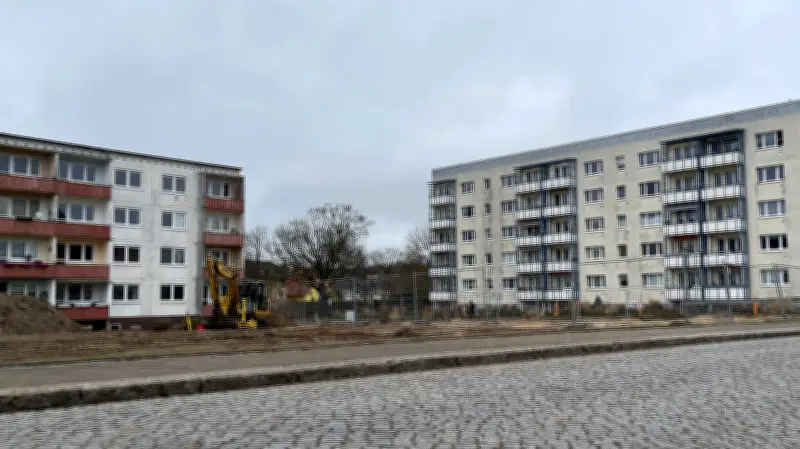 Woldegk: DDR-Wohnblöcke vor Abriss - Mühle könnte Heimatstube bekommen