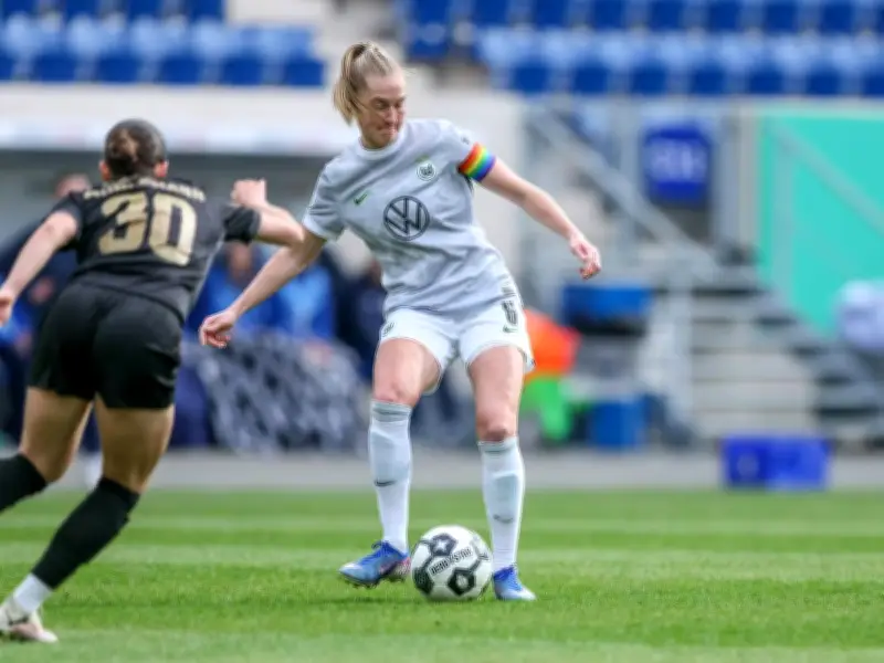 Wolfsburg entgeht Pokal-Blamage: Torhüterin Johannes rettet ins Finale