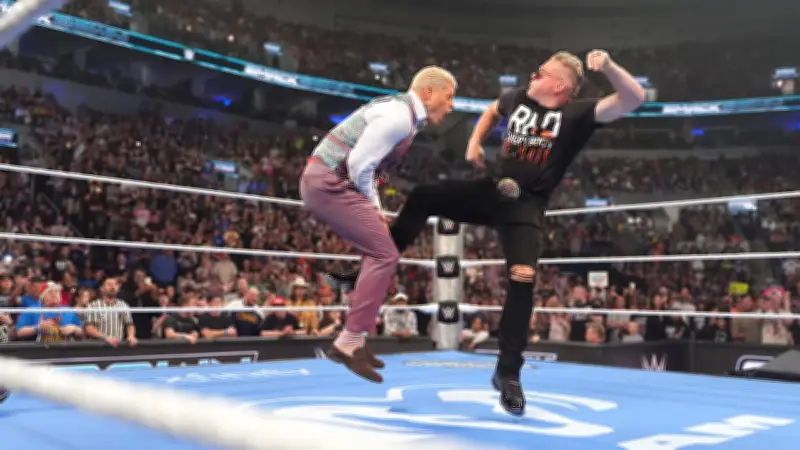 WWE-Eigentor: Pat McAfees Auftritt als größter Flop der Wrestling-Geschichte?