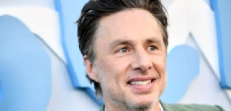 Zach Braff bewahrt seit 25 Jahren Requisite aus der Scrubs-Pilotfolge