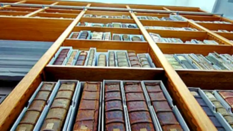 Zeitzer erhalten kostenlosen Eintritt in historische Stiftsbibliothek bei Vorlage des Personalausweises