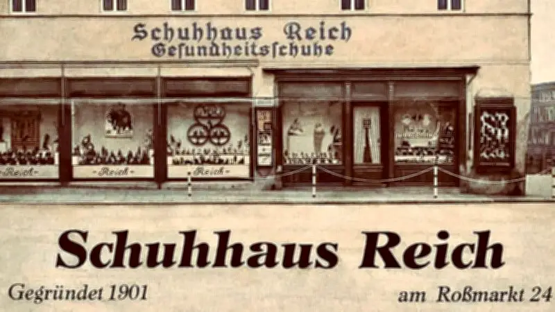 Zeitzer Geschäfte: Schuhhaus, Lebensmittel und Friseur geben Rätsel auf