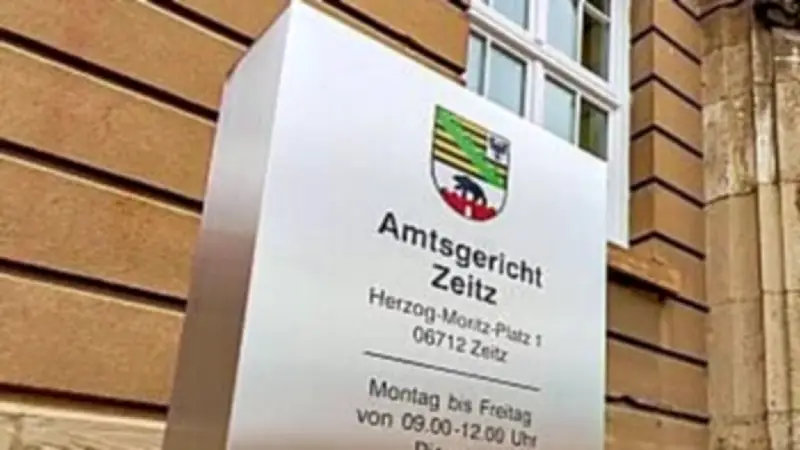 Zeitzerin zu Haftstrafe verurteilt: Betrugsmasche im großen Stil aufgeflogen