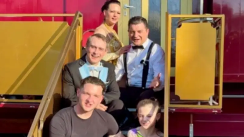 Zirkusfamilie Ortmann kämpft zwischen Applaus und Existenzängsten um ihr Überleben