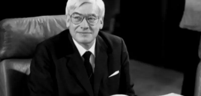 Zum Tod von Christian Schwarz-Schilling: Der Postminister, der Deutschland verkabelte