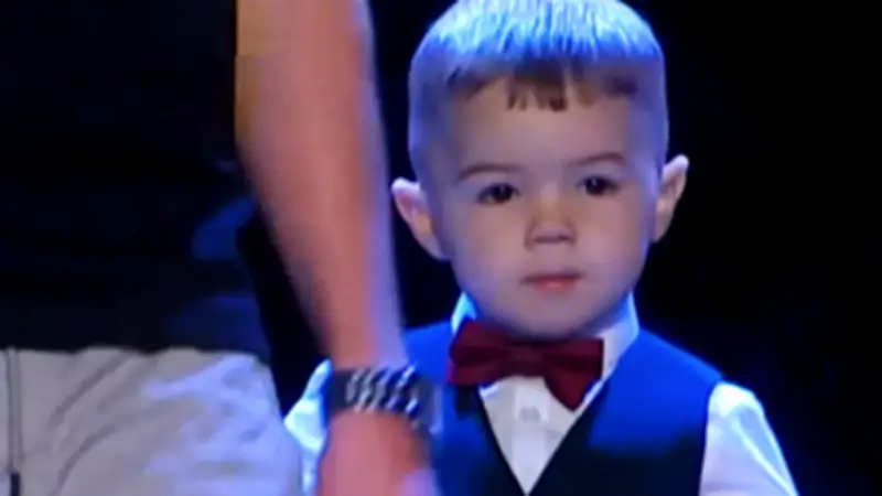 Zweijähriger Jude Owens ist doppelter Weltrekordhalter im Billard