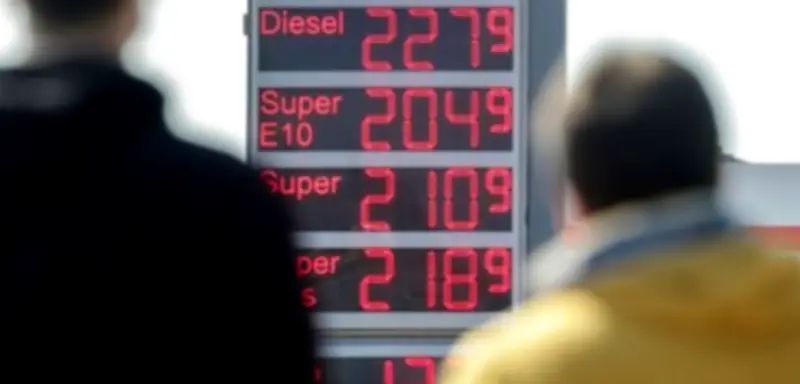 Zwölf-Uhr-Regel: Mineralölkonzerne erhöhen Gewinnmargen bei Benzin