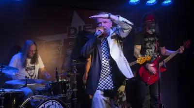 40 Jahre Die Skeptiker: Punk-Klassentreffen in Halle begeistert