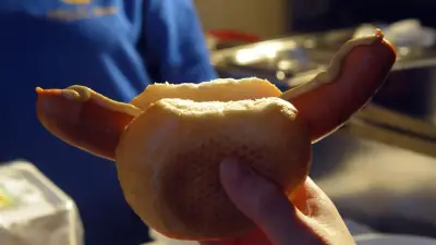 67-Jährige jagt Bockwurst-Dieb und stellt ihn selbst zur Rede