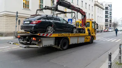 Abschlepp-Chaos in NRW: Gericht erklärt Gebühren für rechtswidrig