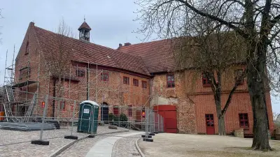 Alte Burg Penzlin: Dachsanierung bringt monatelange Besuchereinschränkungen
