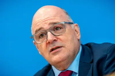 Arbeitgeberpräsident kritisiert 1.000-Euro-Prämie als einseitige Belastung für Unternehmen