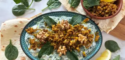 Borani Esfenaj: Persischer Spinatdip für den kleinen Geldbeutel trotz globaler Spannungen