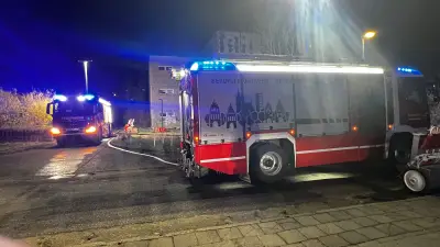 Brandserie in Neubrandenburg: Erneuter Feuerwehreinsatz an alter BAZ-Halle
