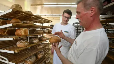 Brotprüfung in Halle: Wilslebener Bäckerei Behrens erhält zweimal Prädikat „sehr gut“