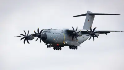 Bundeswehr-A400M im Tiefflug über Wittenberg: Das ist der Grund