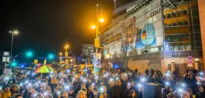 Demokratieförderung in der Krise: Über 200 Projekte verlieren Förderung unter Ministerin Prien