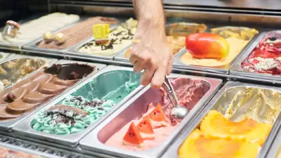 Empörung über 70 Cent Abwasch-Gebühr in Eisdiele in Österreich