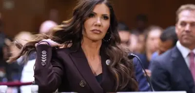 Entlassene Ministerin Noem weigert sich, Haus auf Militärbasis zu räumen