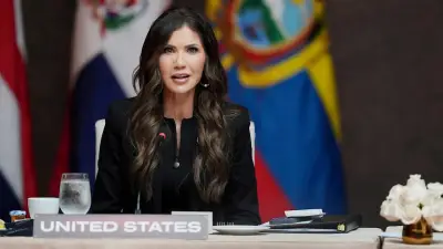 Ex-Ministerin Noem weigert sich, Militärbasis zu verlassen