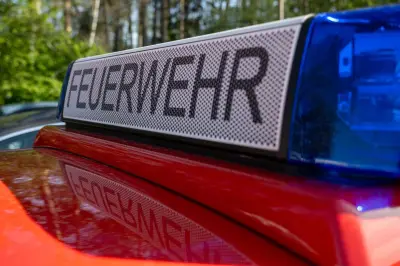 Feuer in Picher: Mähdrescher und Strohballen bei Scheunenbrand zerstört