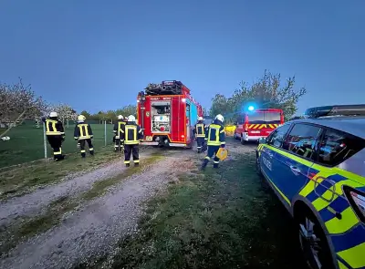 Feuerwehr löscht Gartenhausbrand in Drosa - Bewohner greifen zunächst selbst zum Feuerlöscher