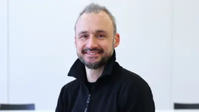 Gesundheitsökonom Hodek: Sparpaket trifft Beitragszahler am härtesten – Ärzte nicht betroffen