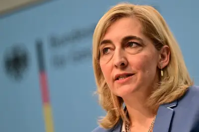 Gesundheitsreform vor Kabinettsbeschluss: Warkens Sparpaket noch nicht in Stein gemeißelt