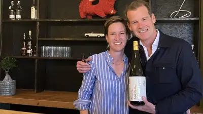 Großstadt-Paar kauft altes Wirtshaus in der Uckermark und sucht nun Pächter