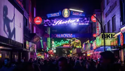 Hamburgs Reeperbahn: 400 Jahre Geschichte zwischen Rotlicht und Kultur
